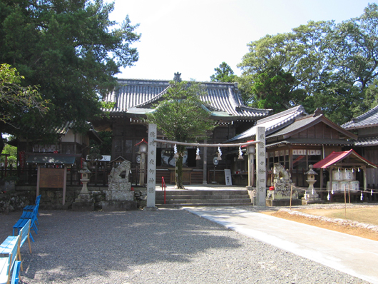 津峯神社